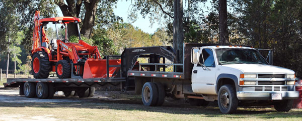 CAB Enterprises - Flatbed with Kubota CAB Enterprises - Flatbed with Kubota